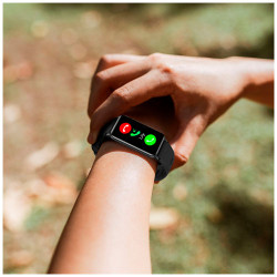 Pulsera inteligente multideporte con GPS Prixton AT806